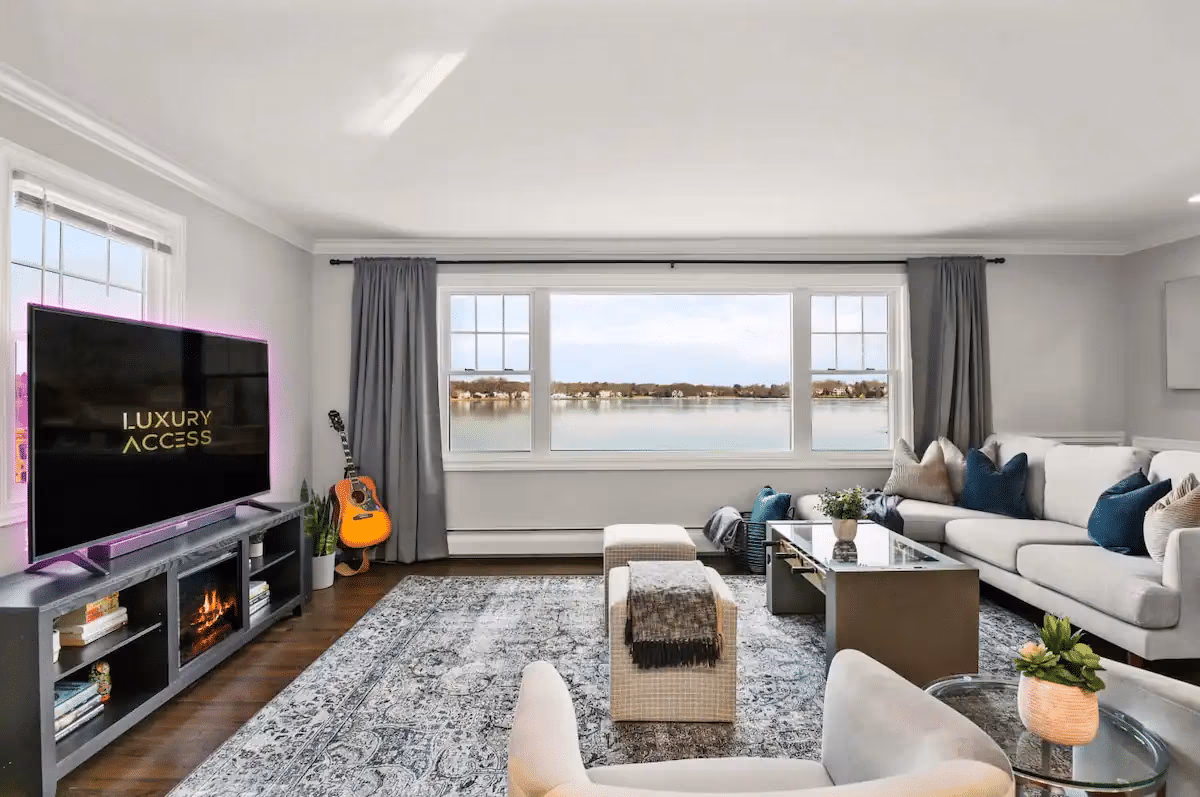 Rent on Airbnb in Stamford